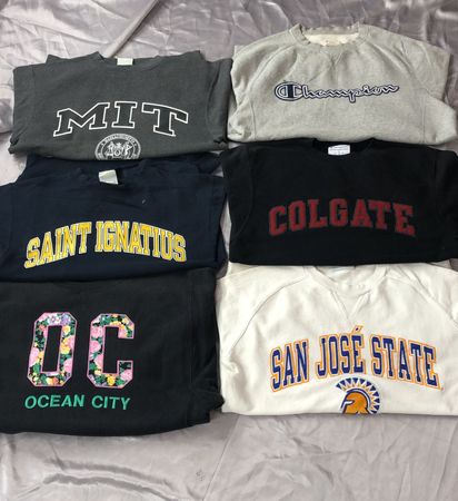 Pulls à capuche de marque Champion