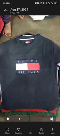 Pull de marque Tommy Hilfiger 84 pièces