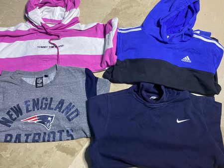Mélange de sweatshirts de marque 50 pièces