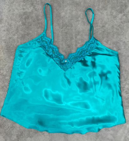 CR2236 Y2K Hauts Glissants - 30 Pièces