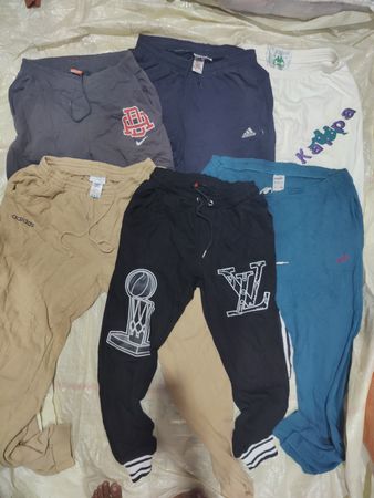 Mix branded sweatpants