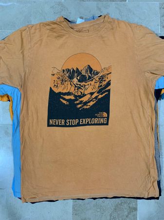 The north face t shirts 28 pcs