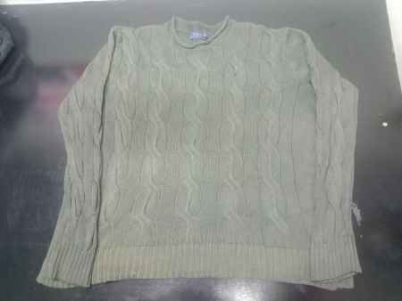 Kabelstrickpullover