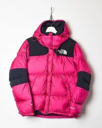 Les vestes en duvet The North Face 700 et 800 Nuptse