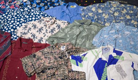 FNC-35 Hawaiian-Shirts 15 Stück