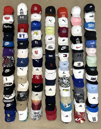 mix caps authentic vintage  90 piece