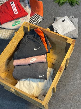 pantalon de survêtement nike