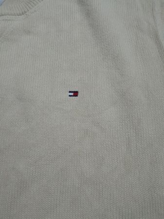 Round neck Tommy Hilfiger sweaters
