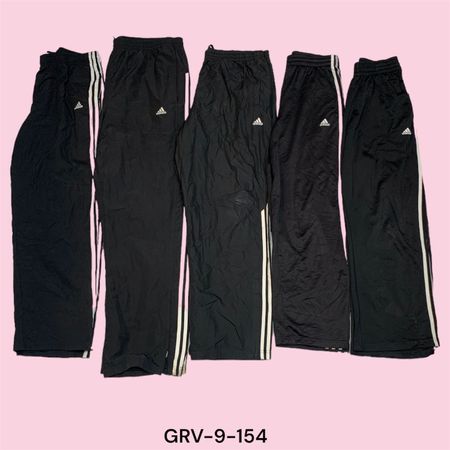 Joggeurs Femme Adidas – Ambiance Sportive avec une Touche Élégante (9-154)
