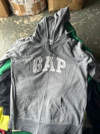 30pc branded/other hoodie mix