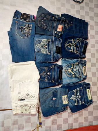 Id 84 me manque et d'autres marques mix total 11 pièces.