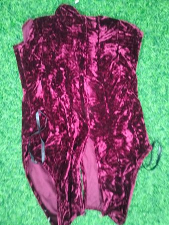 Non branded Y2K of grade A/B