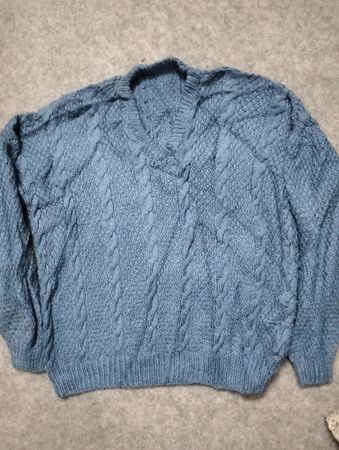 Woolen sweaters of mixed brands bundle of grade A/B of 20 pcs