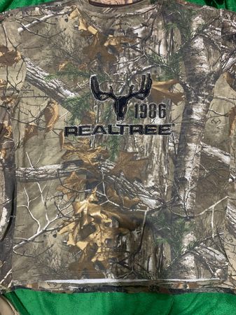 Real tree t shirts 30 pcs