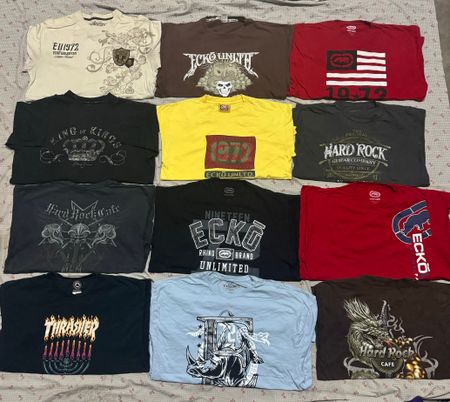 t-shirt de marque 19 pièces