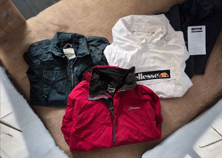 Sweatshirts à capuche pour hommes de marque | Ellesse, Timberland, US Polo, North Face | 12 pièces (HR-0006)