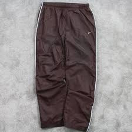 Classic nike trackpants