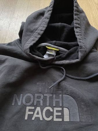 Les hoodies/vêtements en laine vintage The North Face.