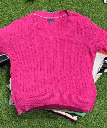 Tommy sweater 10 gift 🎁