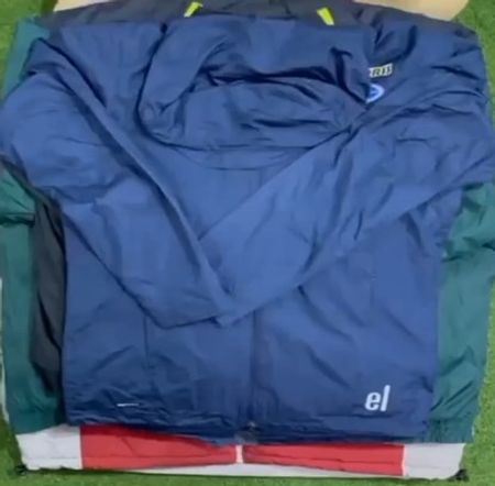 ナイキ パファー＆パラシュートジャケット