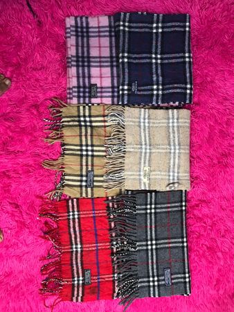 Écharpes Burberry 100 pièces, obtenez 10 pièces gratuites