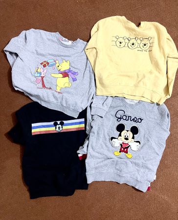 Sudadera de Disney ------10 piezas