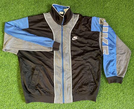 Nike Sportjacke 20 Stück