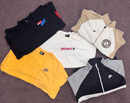 Nike Crewneck Sweatshirts 10 pcs