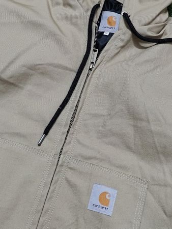 Rework-Stil Carhartt Jacken