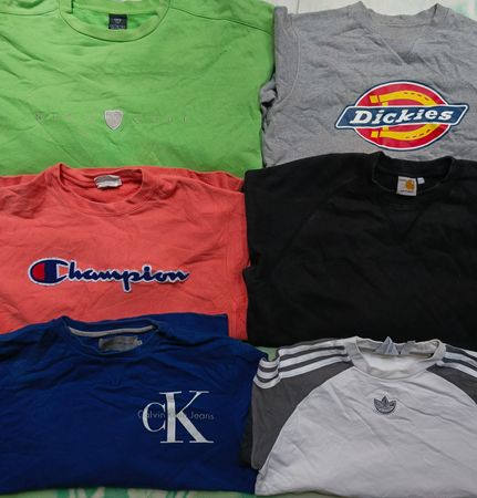 SWEATSHIRTS MIX BRAND 32PCS