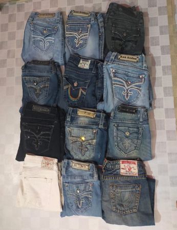 ID 174 TRUE RELIGION AND ROCK REVIVAL TOTAL 13 PIECES