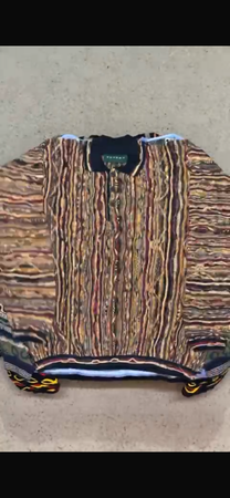 クーギースタイルのセーター