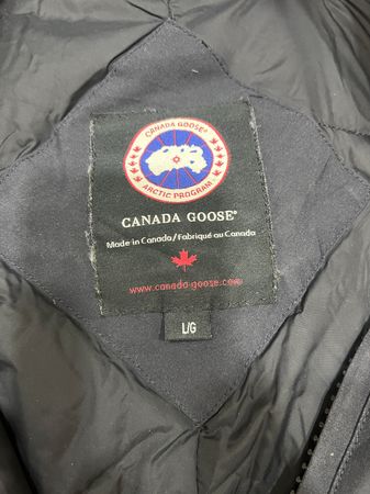 Canada Goose Puffer Coats 10 pcs