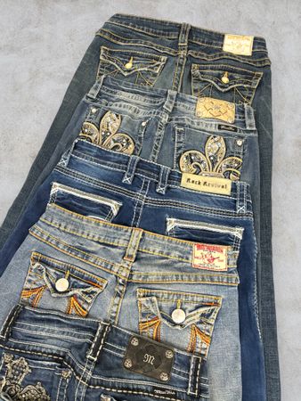Women's Miss Me True Religion Rock Revival Bootcut/Flared Jeans 20 Pcs (B82)