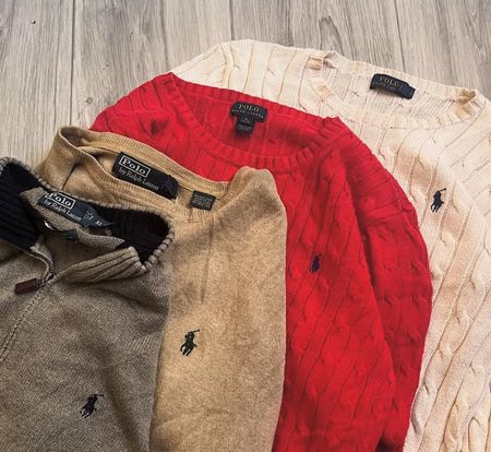 Ralph Lauren Cable Knit Sweater  40 pcs