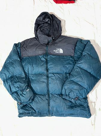 La North Face Nuptse 02