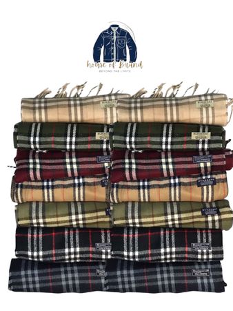 Écharpes Burberry Y2K