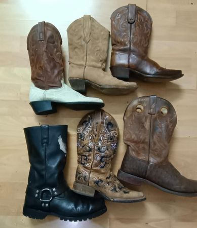 G0121 Vintage Leather Cow Boy Boots - 24 pieces