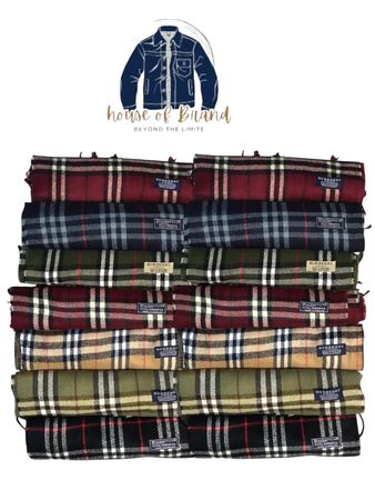 Écharpes Burberry Y2K