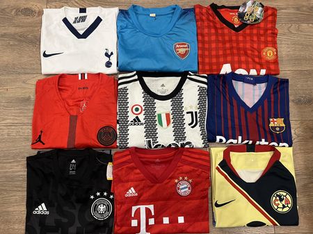 FOOTBALL/SOCCER T-SHIRTS