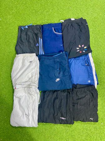 Pantaloni sportivi con marchio - 20 pezzi