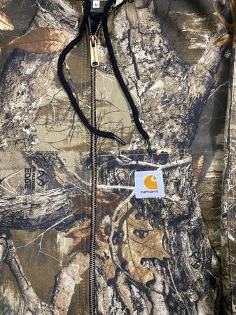 Carhartt Rework-Style Camouflage-Jacke