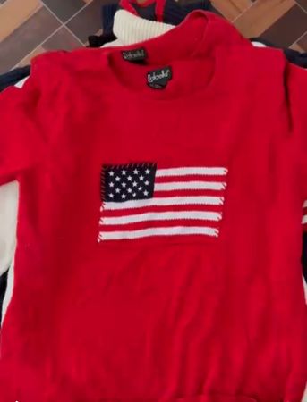 Unbranded flag Sweater 12-pcs