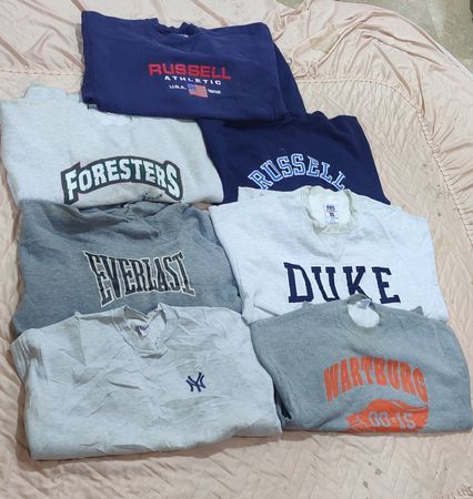 Russell Athletic sweat shirt