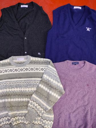 Burberry Sweater 50 PCS