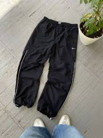 Nike Nylon/Parachute Trackpant 30 Pieces