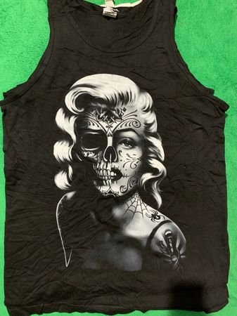 Bedruckte Tanktops 7 Stück