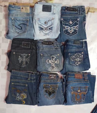 UNBRANDED  JEANS  10 PIECES (ID 230)