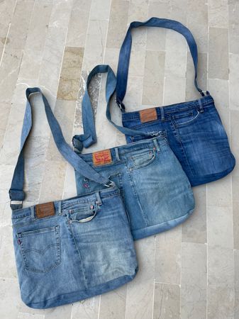 Upcycled Lee, Levi's and Wrangler Denim Crossbody Bags - 20 pieces