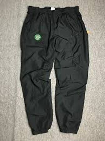 classical Nike trackpant